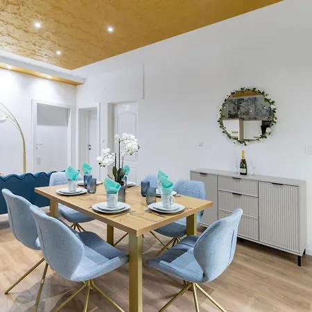 Apartment In Santini